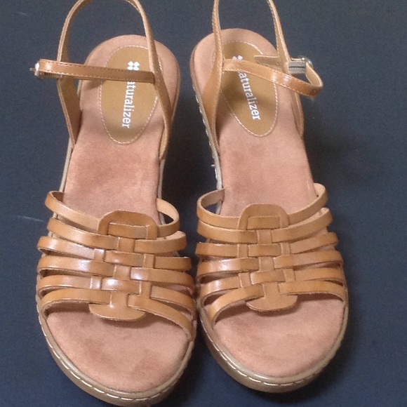 Naturalizer Shoes - Naturalize shoes , size is 8,5 , light brown